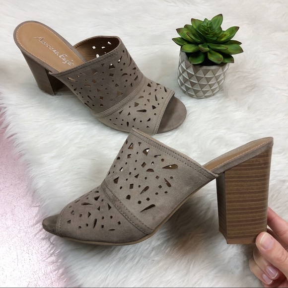 American Eagle Outfitters Shoes - American Eagle Gray Perforated Chunky Heels